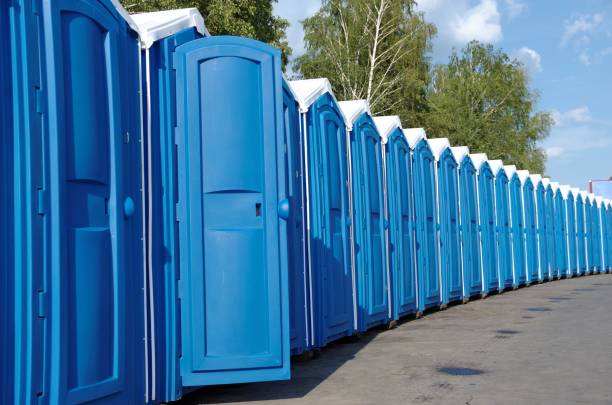 Professional porta potty rental in Alondra Park, CA